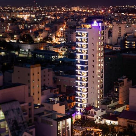 Amber Hotel Managed By Ht Nha Trang Buitenkant foto